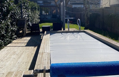Perigueux House | Townhouse with Pool