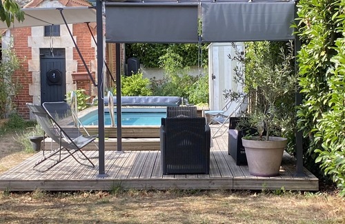 Perigueux House | Townhouse with Pool