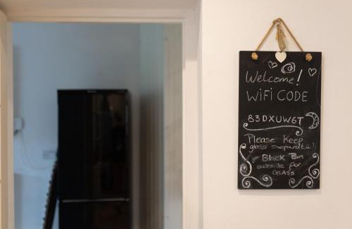 Pentrefelin House | Towy Snug