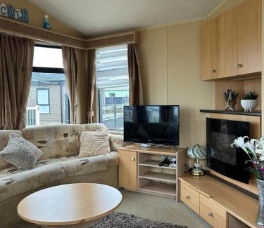 Towyn House | Towyn 122 Golden Gate Rentals