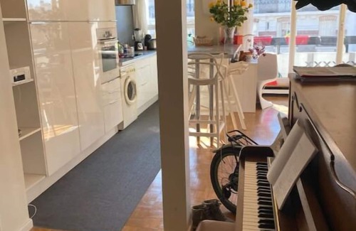 Belleville Apartment | Très bel Appart Ménilmontant