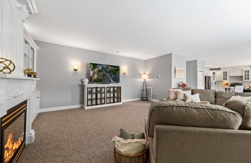 Blue Ridge Apartment | *Trackside* Penthouse | Downtown | Southern Charm