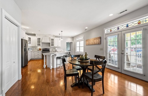Blue Ridge Apartment | *Trackside* Penthouse | Downtown | Southern Charm