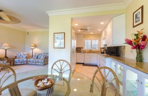 Wailua Condo | Trade Wind Breezes, Ocean Waves & Surf