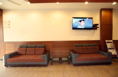 Adyar Hotel | Traders Hotel