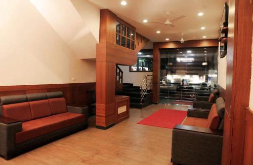Adyar Hotel | Traders Hotel - Kankanady, Mangalore