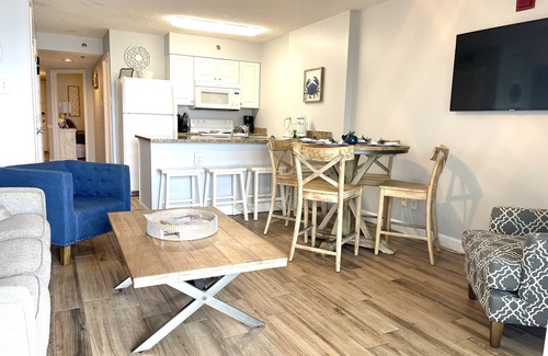 Orange Beach Condo | Tradewinds 103 1 bedroom 2 bath gulf-front