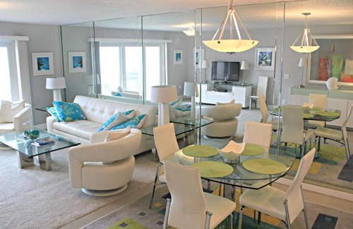 Crescent Beach Apartment | Tradewinds 23