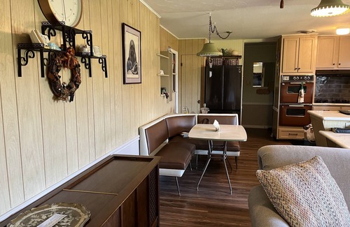Beaumont House | Traditional 3-bedroom home with modern amenities