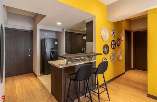 Ampliacion Granada Apartment | Traditional Apartment Vive Grand by Kukun