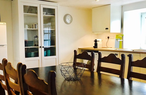 Clonakilty House | Traditional cottage overlooking the Atlantic