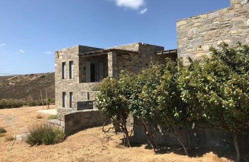 Serifos House | Traditional Cycladic Stone House