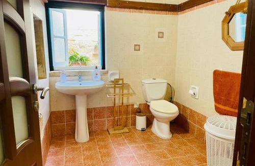Birzebbuga Apartment | Traditional entire maisonette close to airport