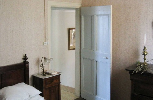 Robion Other | Traditional farmhouse with large garden in the heart of an authentic Luberon village