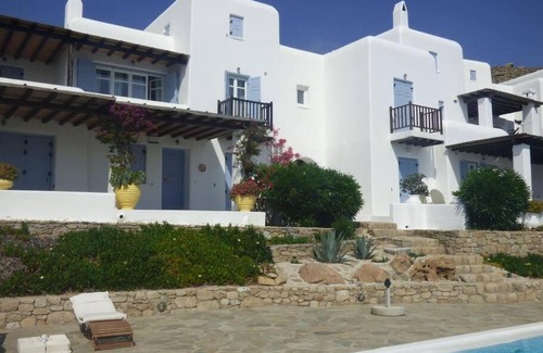 Houlakia House | Traditional house with shared pool