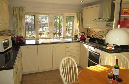 Upper Slaughter Cottage | Traditional, self catering holiday cottage in Upper Slaughter, The Cotswolds