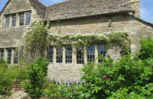 Upper Slaughter Cottage | Traditional, self catering holiday cottage in Upper Slaughter, The Cotswolds