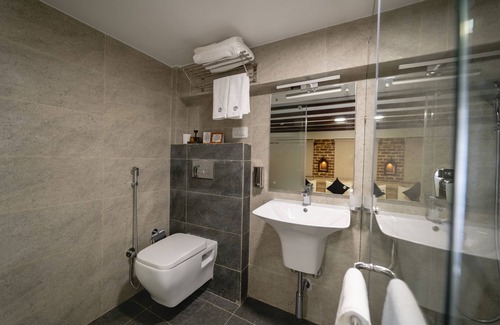 Lalitpur Hotel | Traditional Stay