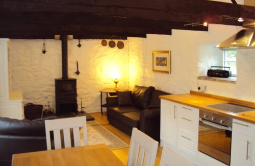 Dornoch Cottage | Traditional stone Barn in Rural setting ,a quiet and cosy retreat