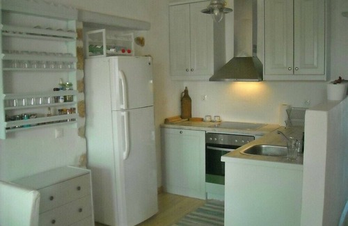 Patmos House | Traditional stone house by the sea. A few steps from the beach. 1468K91000406101