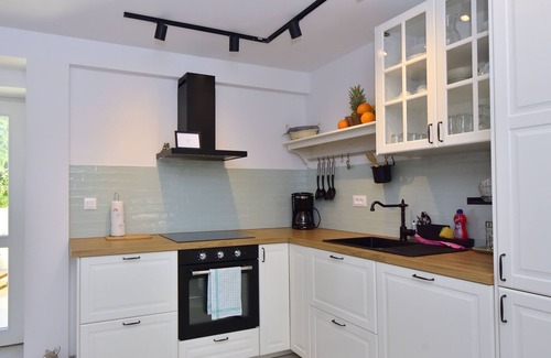 Rastovac House | Traditional stone house - 10 mins from the beach with private pool