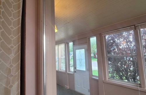 Chatham-Kent House | Traditional Style Home near Downtown Chatham
