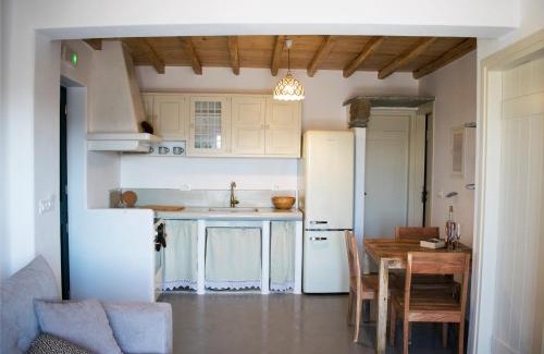 Kithnos House | Traditional suites in Chora Kythnos #4