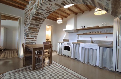 Kithnos House | Traditional suites in Chora Kythnos #6