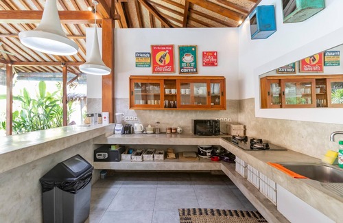 Drupadi Villa | Traditionally Designed Seminyak Villa with Garden