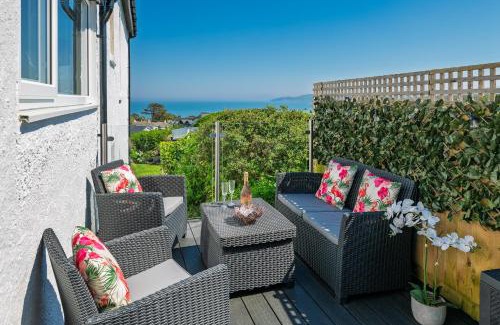 Tyn-y-Gongl House | Traeth Arian Cottage