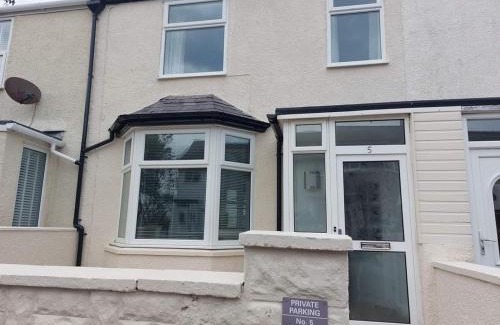 Llandudno House | Traeth Teras (Beach Terrace)