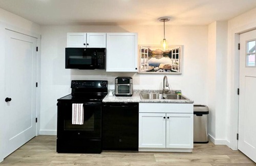 Dover-Foxcroft Apartment | Trail - Apartment in Downtown