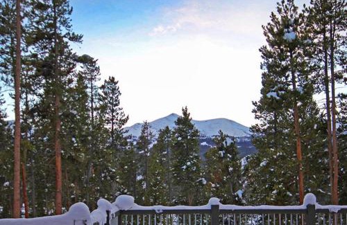The Highlands House | Trail View Lodge