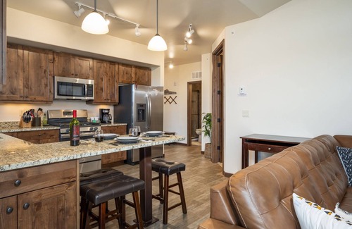 Winter Park Condo | Trailhead 232 pool, hot tub, clubhouse