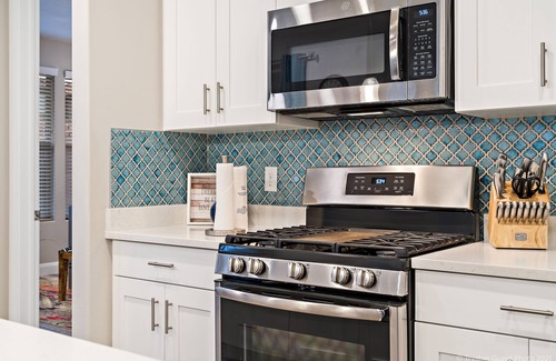 Washington House | Trailhead - Dog Friendly!
