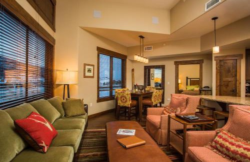Steamboat Springs Apartment | Trailhead Lodge