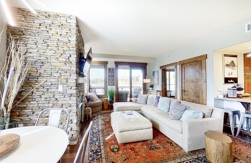 Steamboat Springs Hotel | Trailhead Lodge 4114