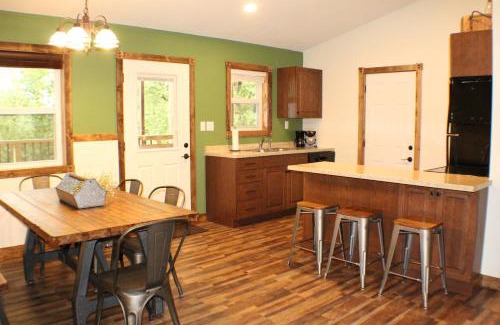 Marysville Apartment | Trailhead Suites