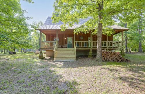 Fox House | Trails and Creek On-Site Ozarks Retreat on 23 Acres