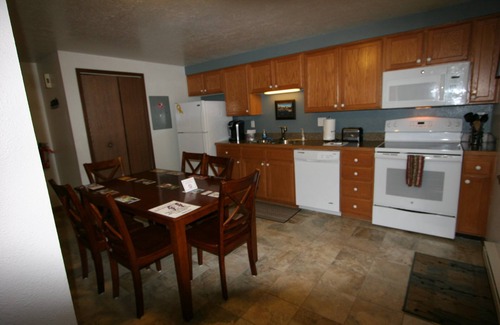 West Yellowstone House | Trails Edge Retreat - West Yellowstone Townhome
