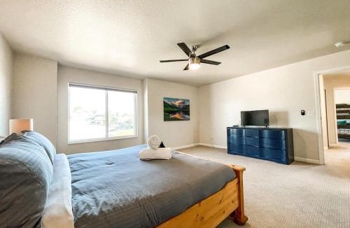 Security-Widefield House | Trailside Getaway - mins to Ft Carson & Airport