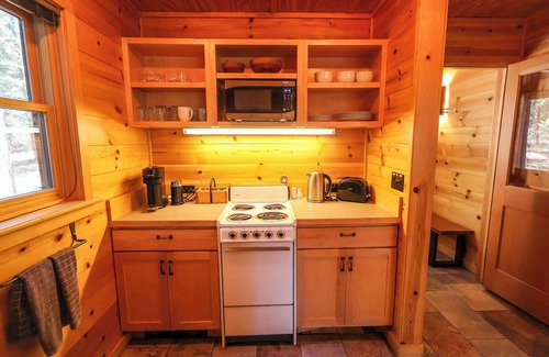 Mazama Cabin | Trailside Retreat 2 bedroom cabin at Wilson Ranch