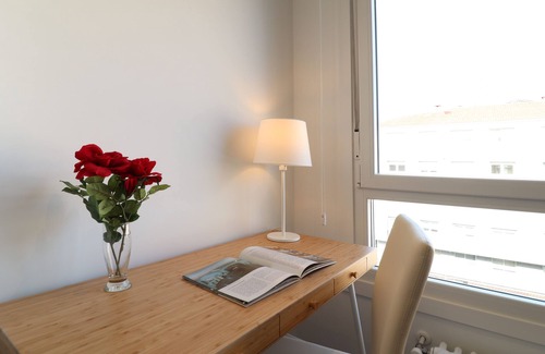 Santiago de Compostela Apartment | Train Station by Como at Home