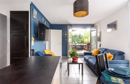 Eysines Apartment | 🚈 Tram Bordeaux, pas Loin de la Plage 🏖