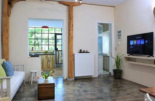 Lefkada Town Apartment | Tramezzo Designer's House
