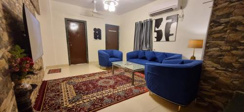 Pali Hill Apartment | Tranquil - 1 BHK with Pocket Terrace
