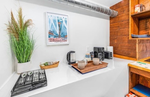 North Beacon Hill Apartment | Tranquil 1BR Haven Dwelling in Beacon Hill