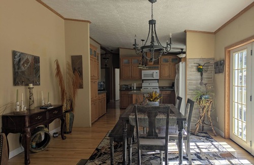 Alto House | Tranquil 3-bedroom home close to skiing, shopping, and restaurants in Ruidoso NM