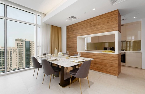 Jumeirah Lake Towers Apartment | Tranquil Apt w/Mesmerizing Views cls to Marina