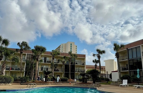 Biloxi Condo | Tranquil Biloxi Retreat: Your Perfect Vacation Haven by the Gulf Coast